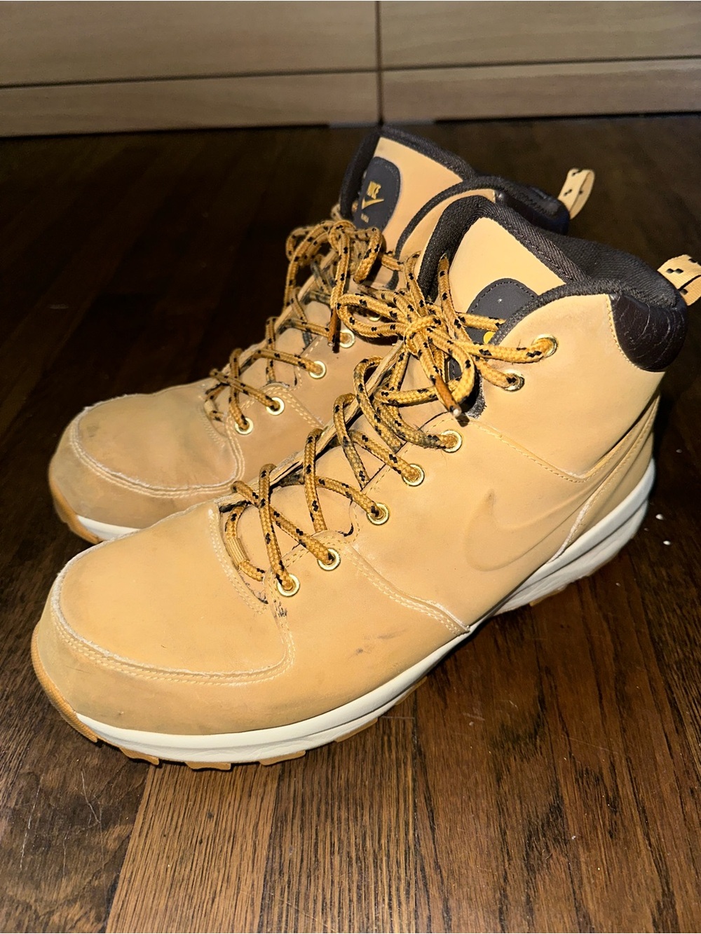 Nike Manoa Boots